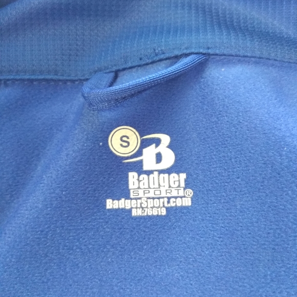 💫 BadgerSport Half Zip Up Pullover - Picture 7 of 8